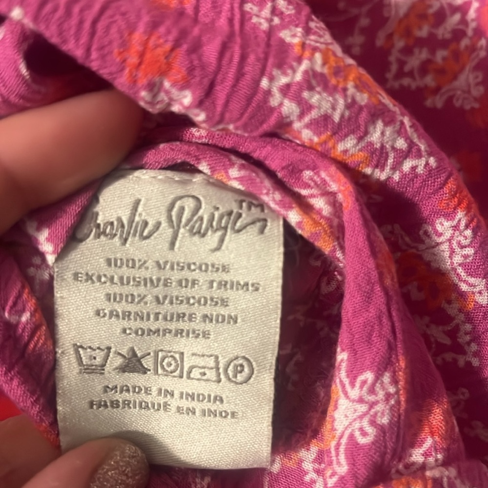 CHARLIE PAIGE Floral Gauzy Tie Top: Sz M - Picture 5 of 5